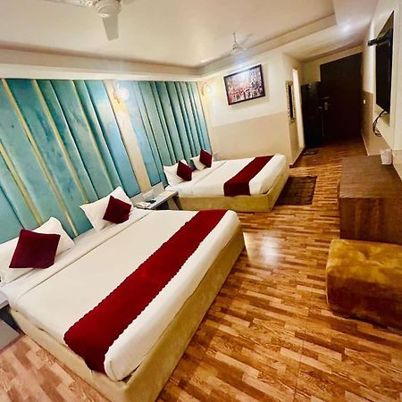 Hotel Airport City New Delhi Exterior photo